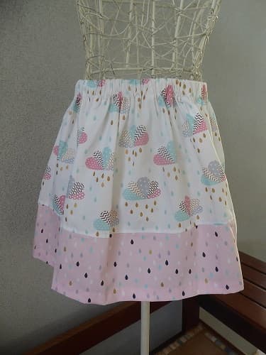 Pink raindrops size 4-5 $20.00